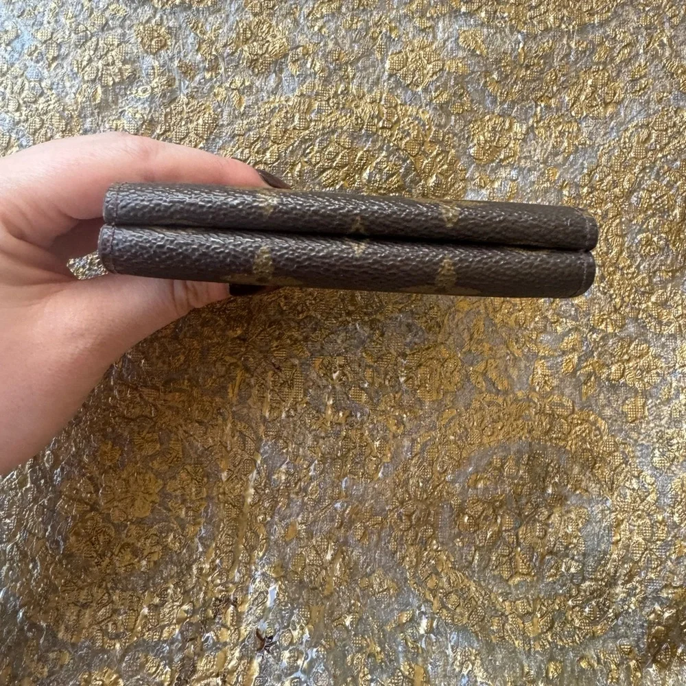 Louis Vuitton Elise Wallet - Picture 4 of 12